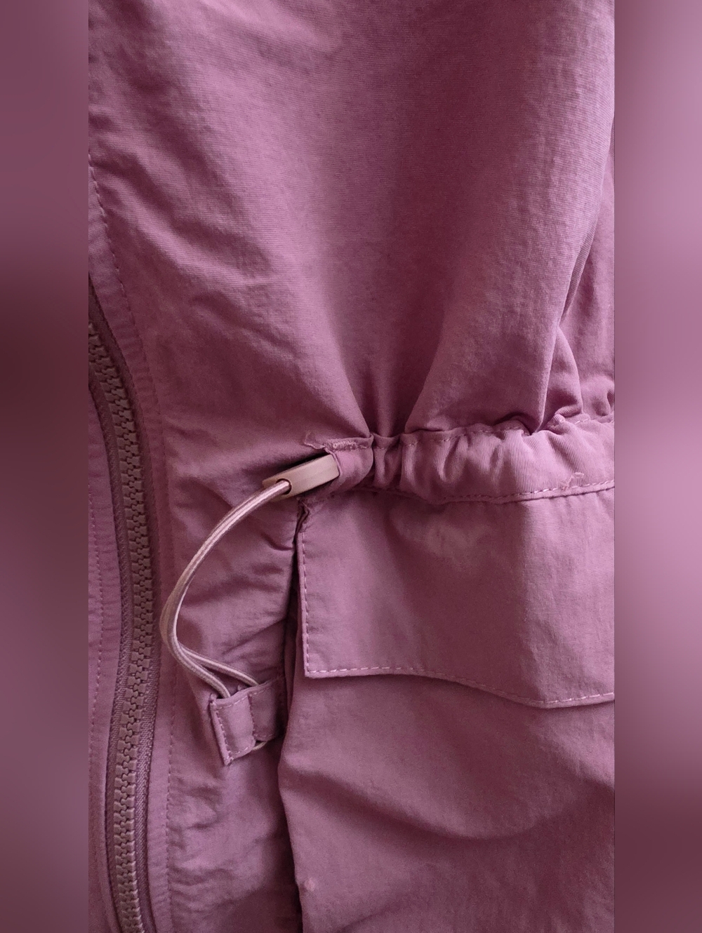 NWOT Nike Peplum Light Windbreaker Jacket Sz. Small - Picture 3 of 10